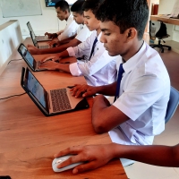 වෙබ් අඩවි සංවර්ධන කණ්ඩායම - 2025